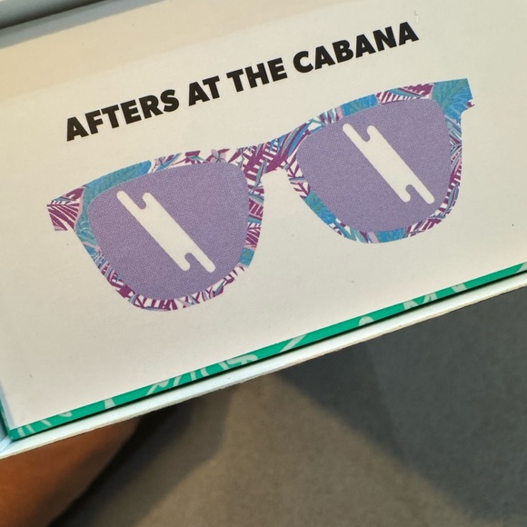 Goodr Tropical Patterned Sunglasses - Afters at the Cabana - Exclusive! NIB - Picture 2 of 2